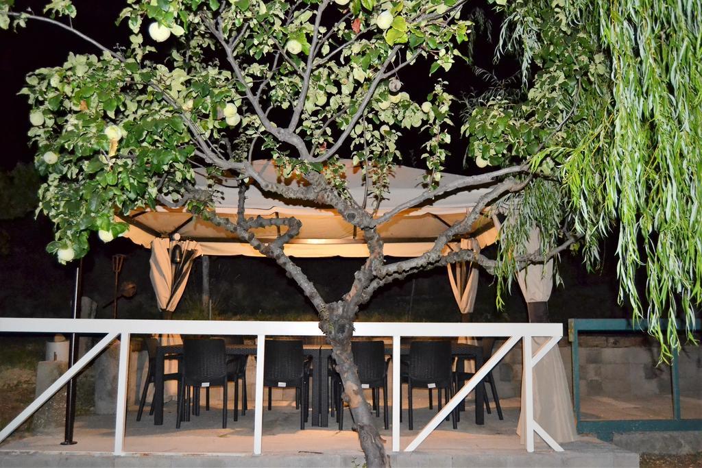 Condado De San Martin Apartman Boltaña Kültér fotó